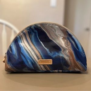 Consuela Dylan Large Cosmetic